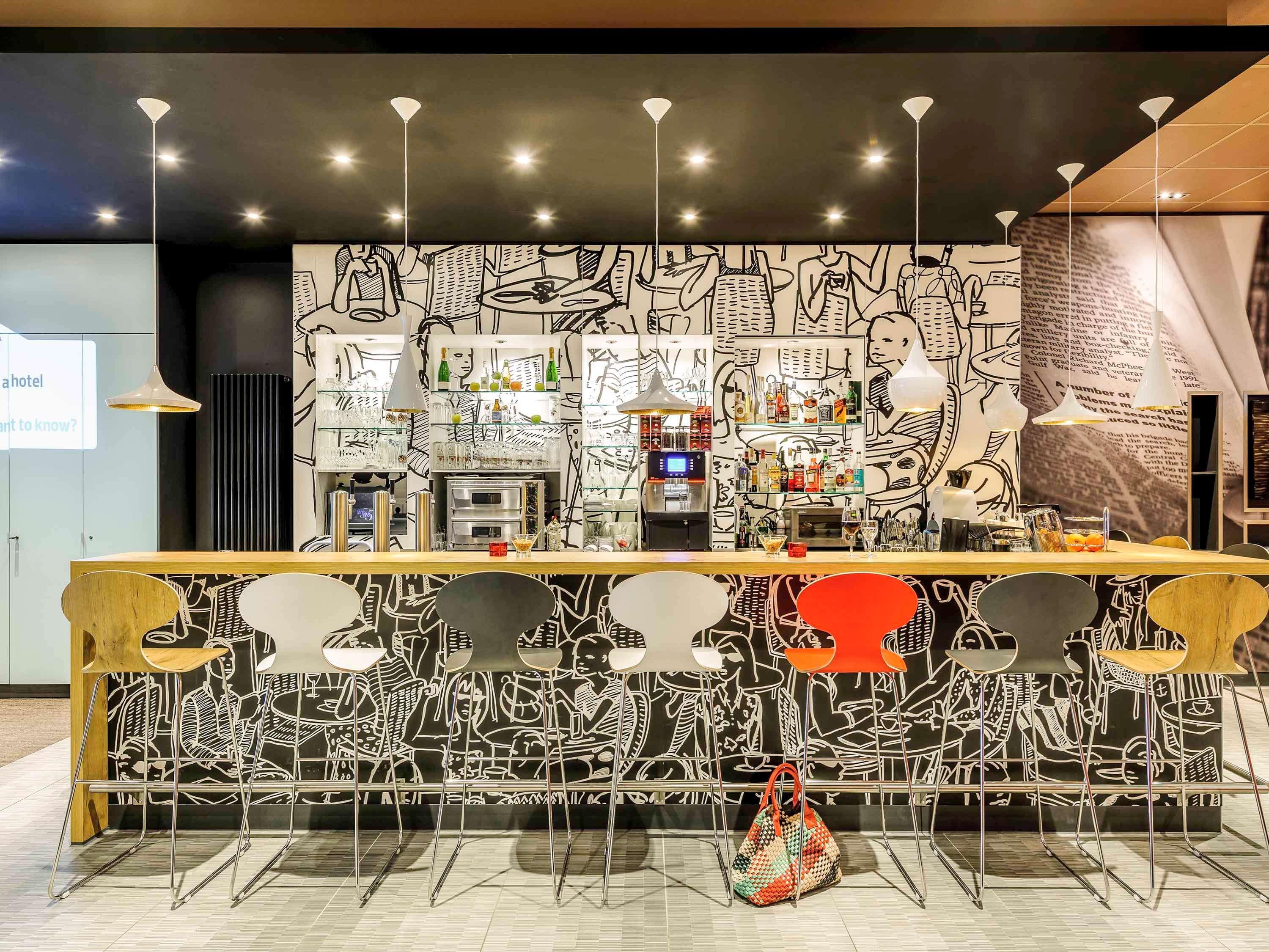 Ibis Hauptbahnhof 3* Berlim